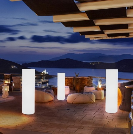 Светильник Цилиндр 30х180 питание от  220, RGB