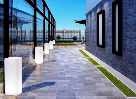 Светильник Колонна 30х45  питание от АКБ, RGB